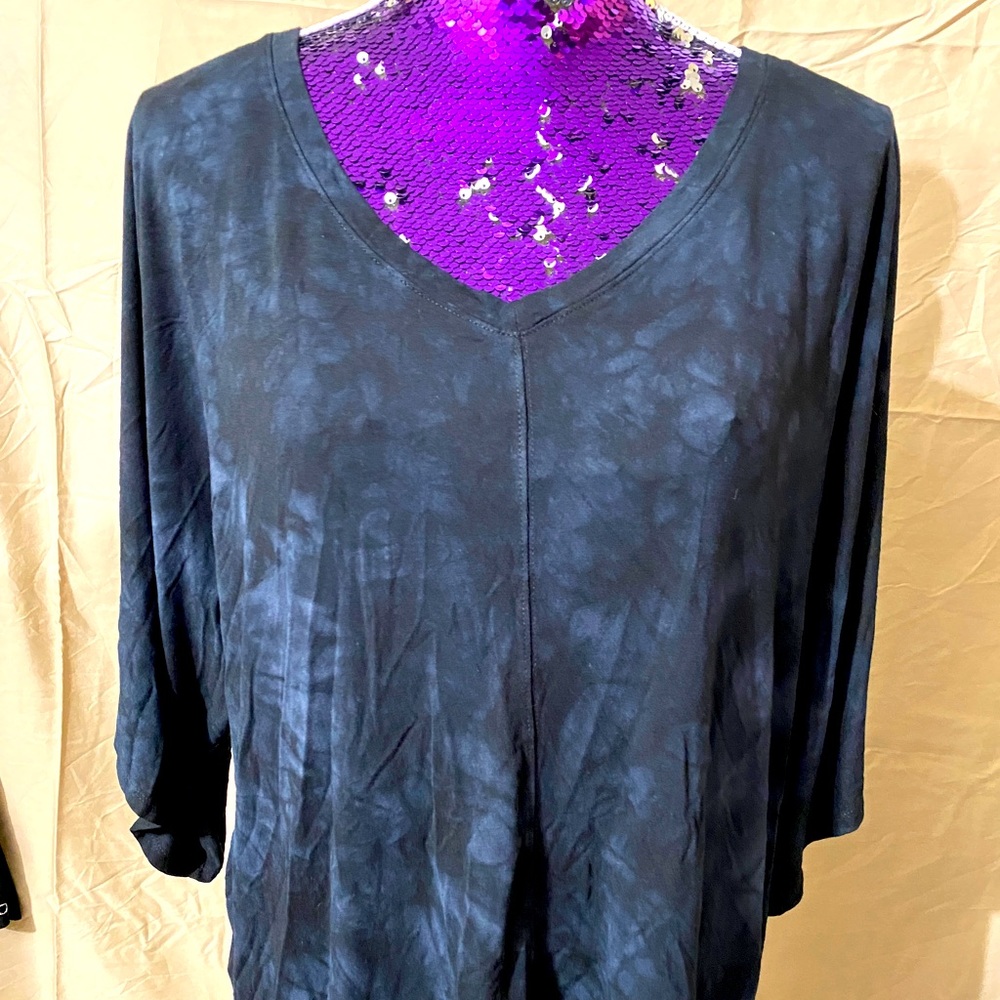 Women black top